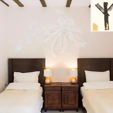Holiday home Ритрийт Център Светлина, Мир, Любов Pastra