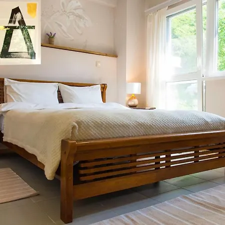 Holiday home Ритрийт Център Светлина, Мир, Любов Pastra